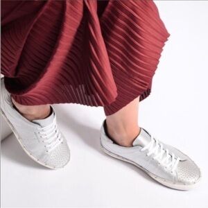 Rebecca Minkoff Shoes Size 5.5 Metallic Silver Leather Lace Up Italian Sneakers